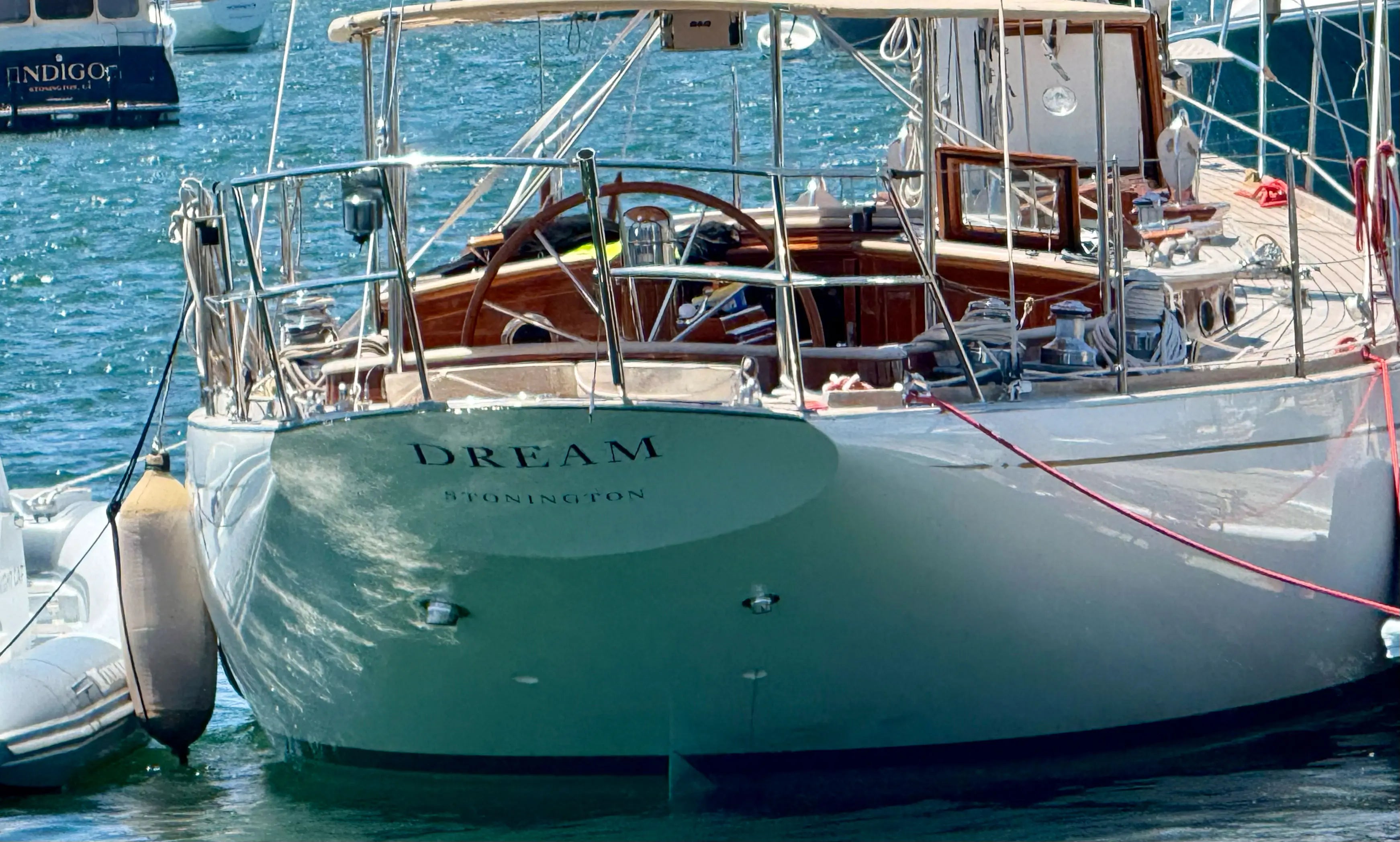 Dream Stonington - Stern